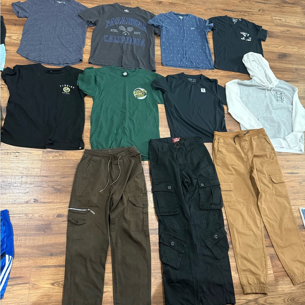 Part 1. 11 items. Assorted T-Shirts and Cargo Pants Collection